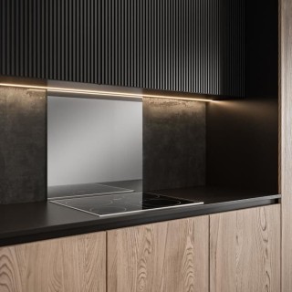 Saint-Gobain Fond de hotte en verre EFFET MIROIR obtenu par Impression