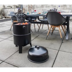 Barbecue smoker a charbon de bois