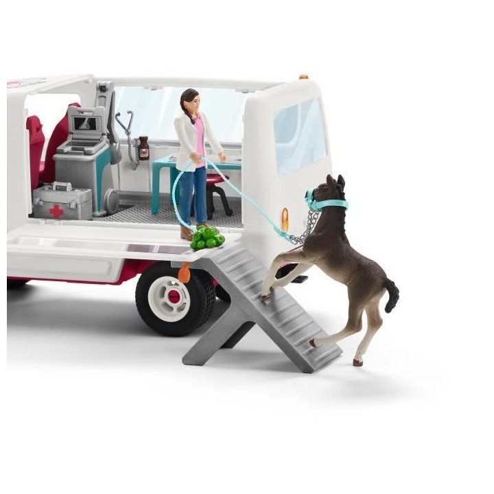 SCHLEICH Figurine 42370 - Vétérinaire mobile avec poulain hanovrien