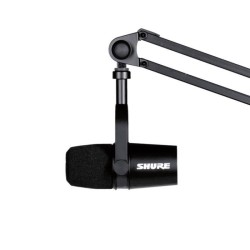 SHURE MV7-K - Streaming - Microphone dynamique pour podcast USB/XLR avec application ShurePlus MOTIV- Noir