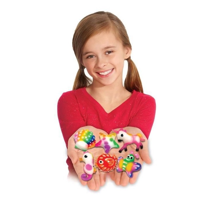 Smoby aspirateur compact et peu encombrant avec un véritable bruit d'