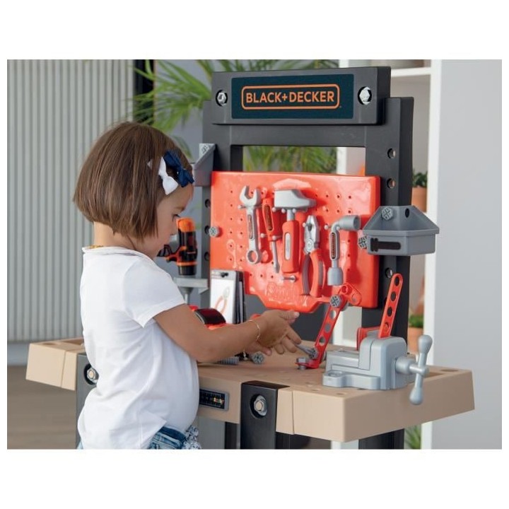 B+D ETABLI BRICOLO CENTER