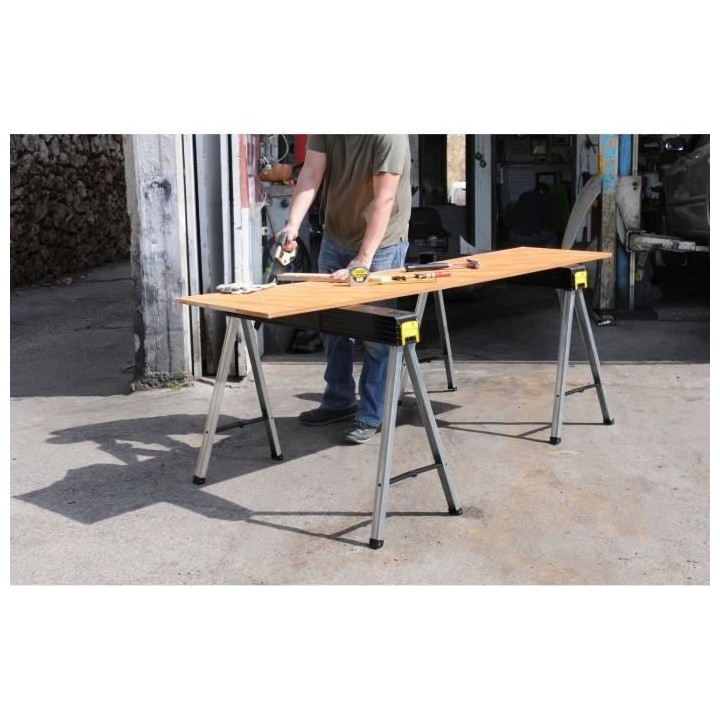 Tréteau pliable avec pied métal STANLEY - 1-97-475 - Jeu de 2 pieces