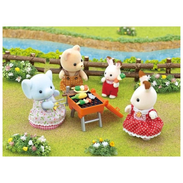 SYLVANIAN FAMILIES - La fille éléphant et son set de pique-nique
