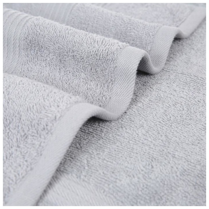 Lot de 9 serviettes de bain ESSENTIAL - 100% Coton - 50 / 90 / 130 cm