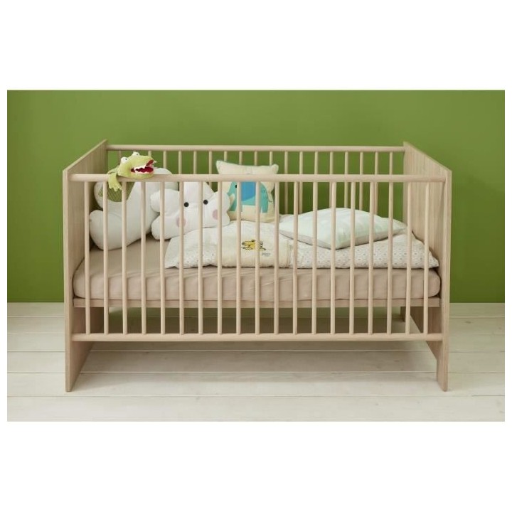 Chambre bébé Trio : Lit 70 x 140 cm + Commode a langer + Armoire OLI