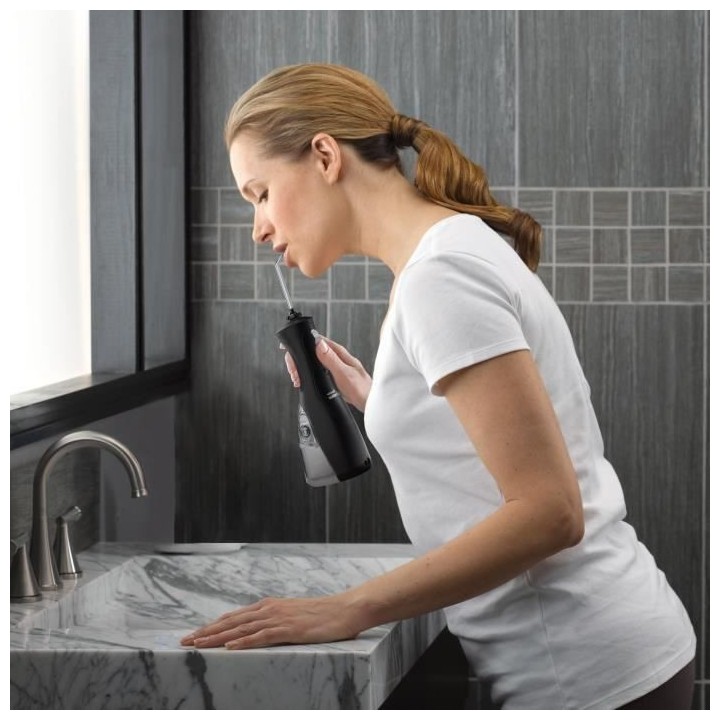 Waterpik WP-462 Jet dentaire Hydropulseur Plus Sans Fil Noir