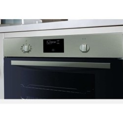 WHIRLPOOL AKZ 520/IXPF - Four électrique encastrable - Chaleur tournante - 65L - Pyrolyse - A - Inox