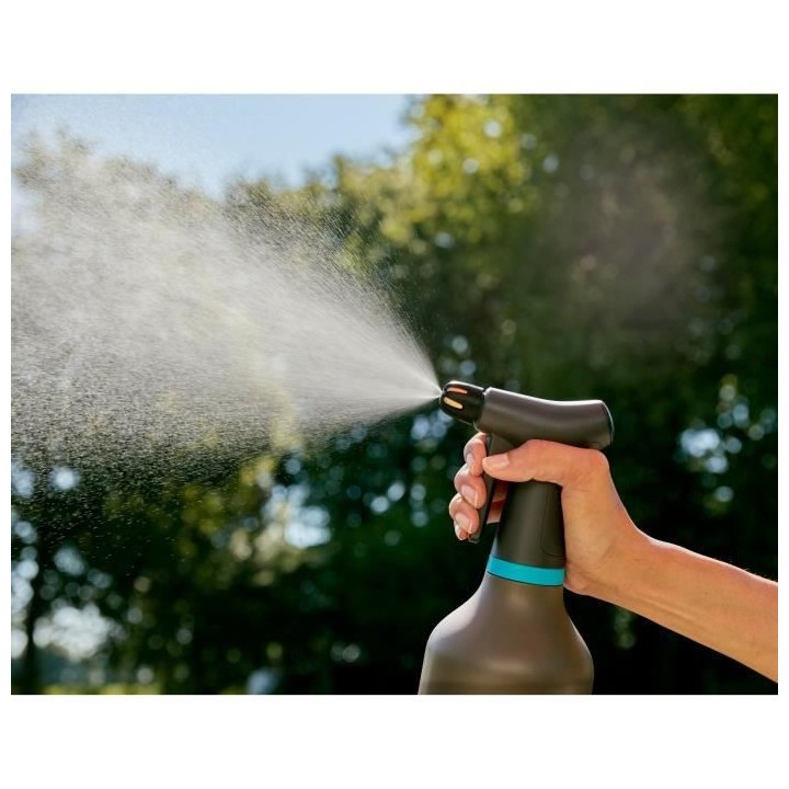 GARDENA Pulvérisateur a gâchette – Capacité 0.75L – Utilisation