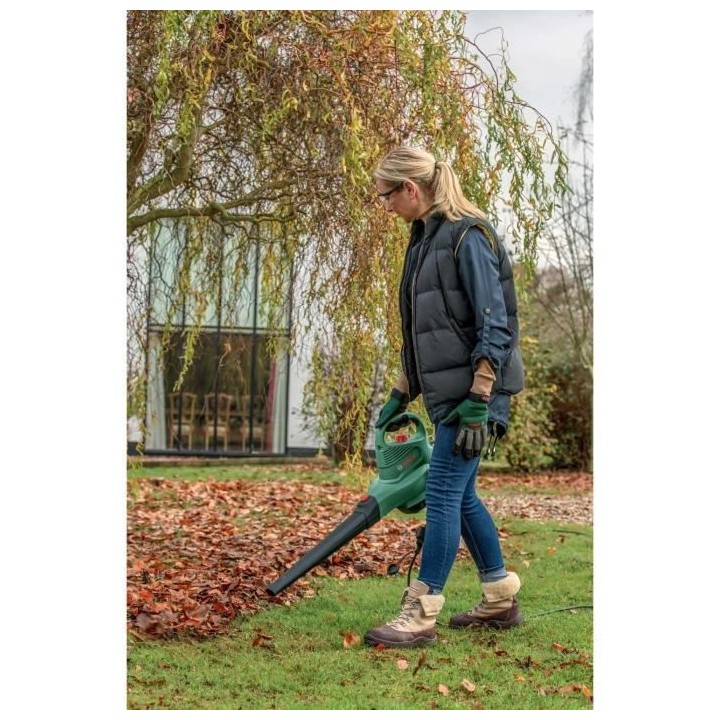 Aspirateur Souffleur Broyeur BOSCH - UniversalGardenTidy 3000