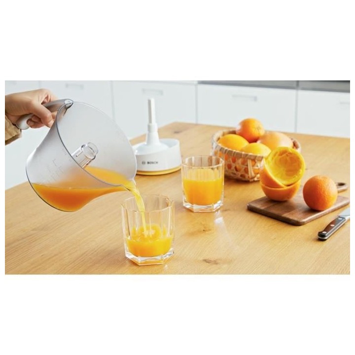 BOSCH - Presse agrumes - 25 W - capacité 0,8 L - réservoir transpare