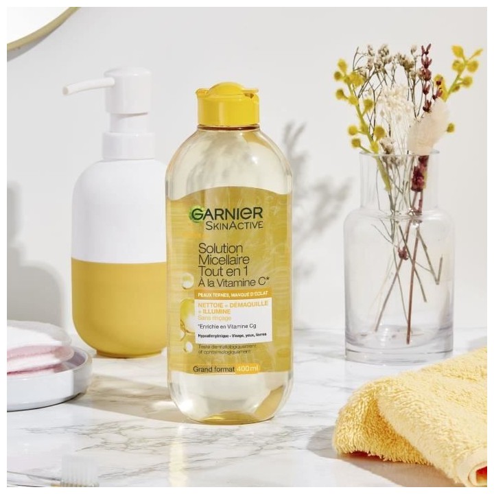Solution micellaire Skin Active GARNIER Tout en 1 - Vitamine C - 400 m