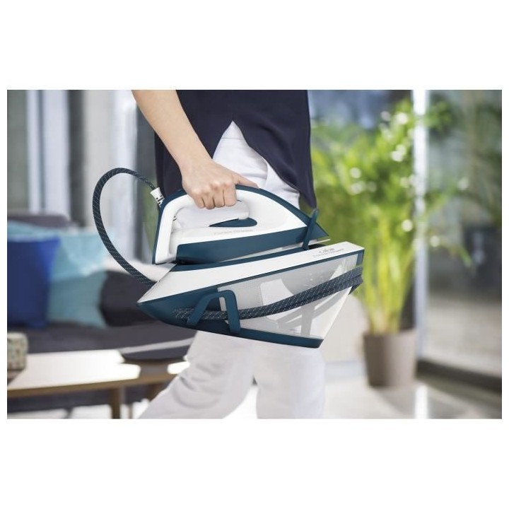 CALOR SV7110C0 Express Compact Centrale vapeur, Débit de vapeur conti