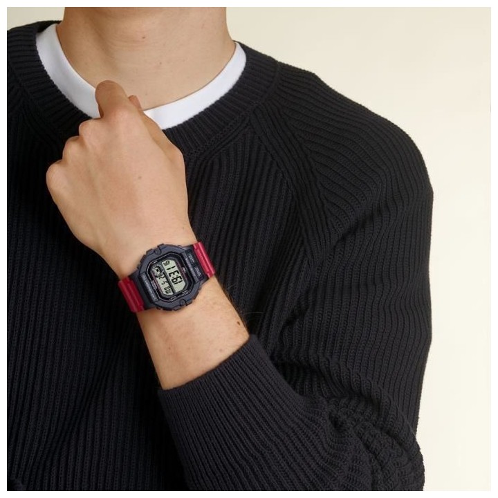 Montre - CASIO - Collection - Rouge et noir résine