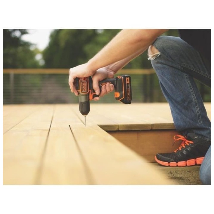 Perceuse-visseuse sans-fil Autosense 18V BLACK+DECKER(Livrée avec 1 C