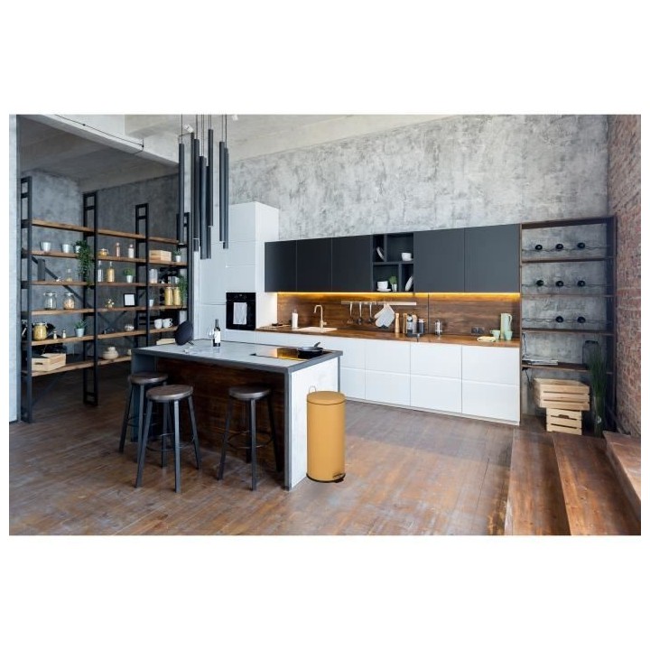 KITCHEN MOVE Poubelle de cuisine a pédale URBAN 30L - En acier Jaune