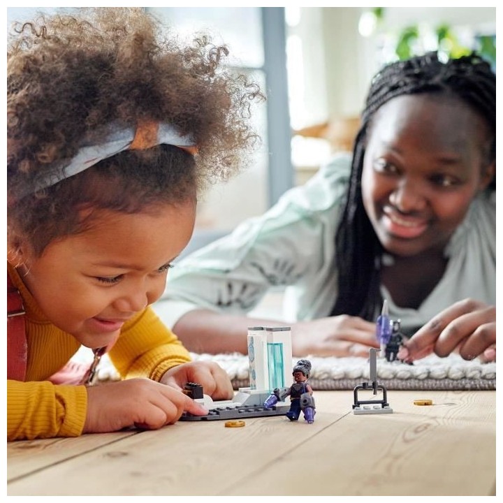 LEGO Marvel 76212 Le Labo de Shuri, Jouet de Super-Héros, Black Panth