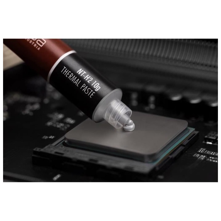 NOCTUA Pâte thermique avec 10 lingettes nettoyantes 10g (NT-H2-10)