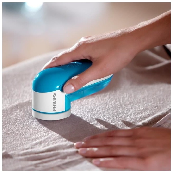 PHILIPS GC026/00 Rasoir Electrique Anti-Bouloche / Anti-Peluche - Rase