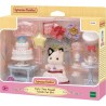 La fille chat bicolore et son goûter d'anniversaire - SYLVANIAN FAMILIES - 5646 - A partir de 3 ans