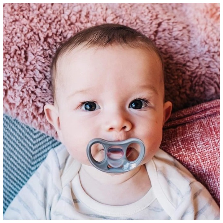 TOMMEE TIPPEE Sucette CTN - Sensitive x4 0-6 mois