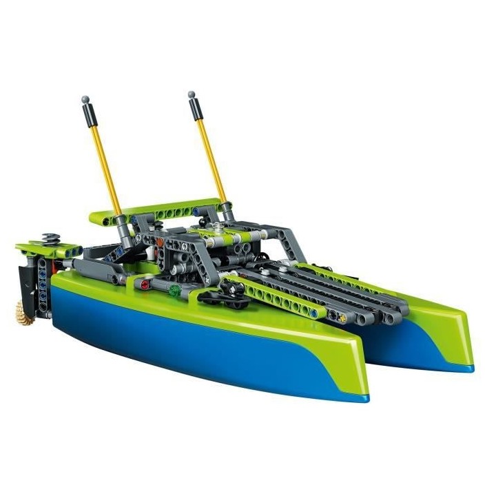 LEGO Technic 42105 Le catamaran, Kit de Construction, Maquette Bateau