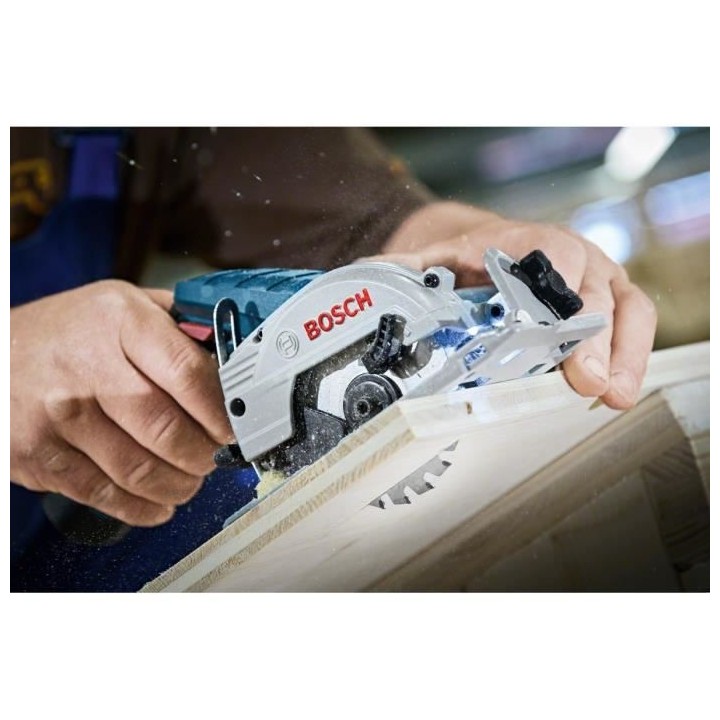 Scie circulaire GKS 12V-26 2x3,0Ah L-BOXX BOSCH