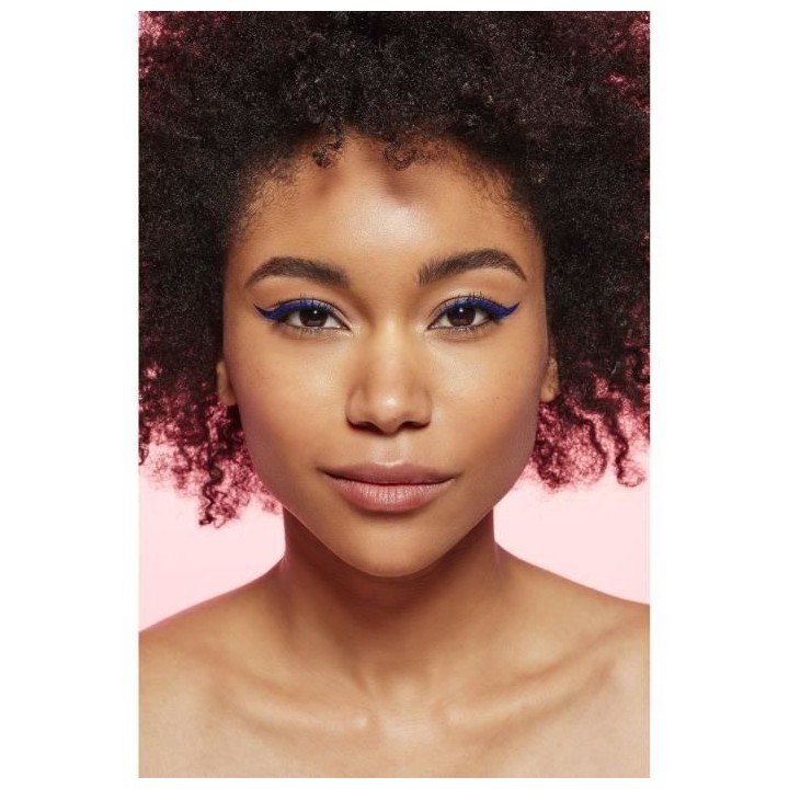 Eyeliner Pinceau mat et longue tenue L'OREAL PARIS Matte Signature - B