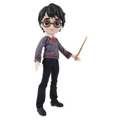 WIZARDING WORLD - POUPÉE 20 CM HARRY POTTER - 6061836 - Poupée articulée Avec uniforme Pourdlard avec 5 points d'articulation