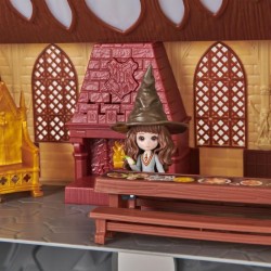 Harry Potter - Château de Poudlard Magical Minis - Figurine et 12 accessoires Sonore & lumineux - 6061842 - Wizard World