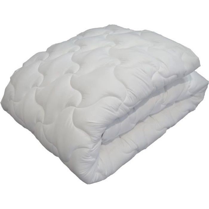 /couette/4207-abeil-couette-chaude-douceur-absolue-140x200-cm-blanc-3087880446941.html