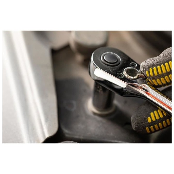 Cliquet 72 dents 1/4 + 10 douilles STANLEY - STMT82666-0 - Jeu de 11 p