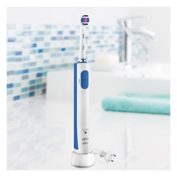 Oral-B PRO 600 Brosse a Dents Électrique Rechargeable, 1 Manche, 1 Br