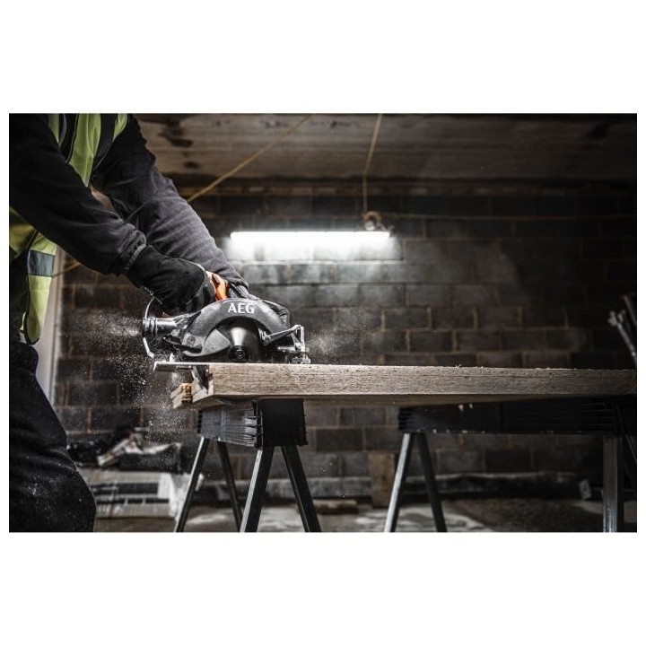 AEG - Scie circulaire 190 mm 18V BRUSHLESS (sans batterie) - BKS18BL2-