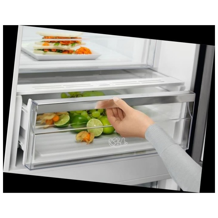 Réfrigérateur Combiné ELECTROLUX LNC7ME34X1 - 2 portes - 366 L (266