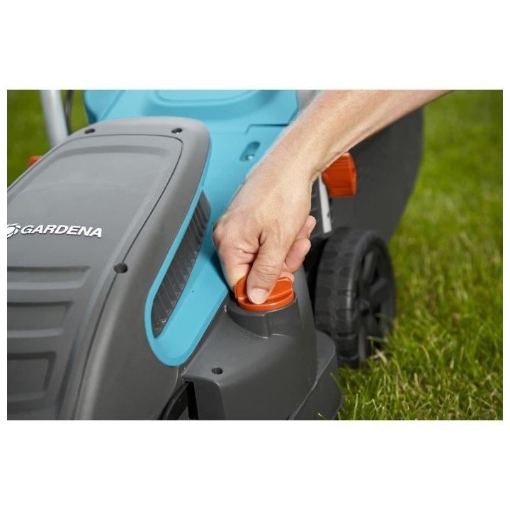 Tondeuse électrique - Largeur de coupe 32 cm - GARDENA PowerMax - Jus