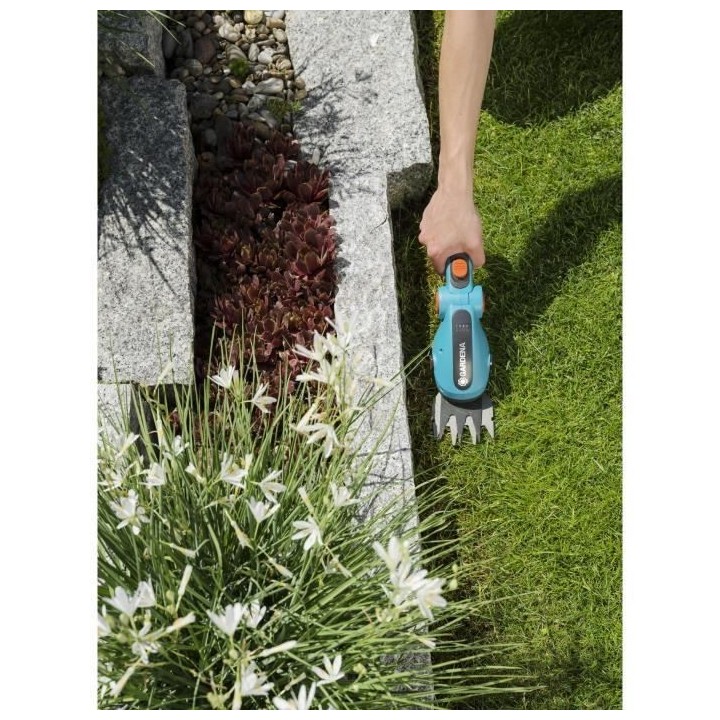 Cisaille a gazon a batterie - Largeur de coupe 8 cm - GARDENA 9856-20