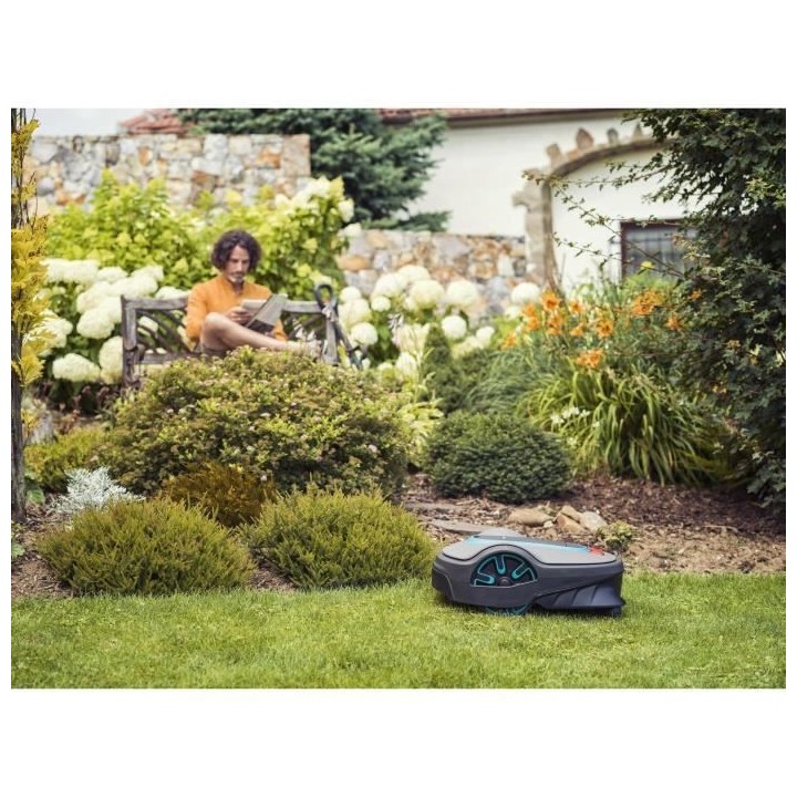Tondeuse robot GARDENA SILENO life 750 - 750m² - 15101-26