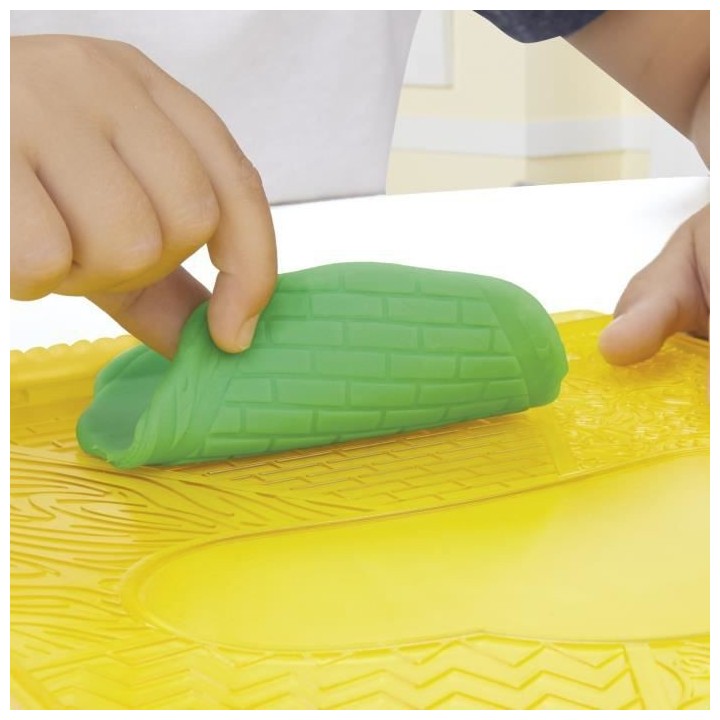 PLAY-DOH - Super boîte d'accessoires avec 8 couleurs de pâte PLAY-D