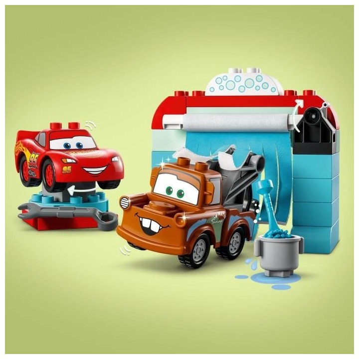 LEGO DUPLO Disney et Pixar 10996 La Station de Lavage avec Flash McQue