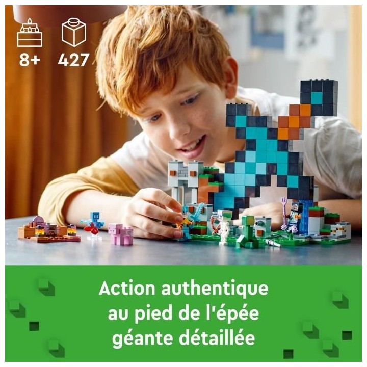 LEGO Minecraft 21244 L'Avant-Poste de l'Épée, Jouet, et Figurines Cr