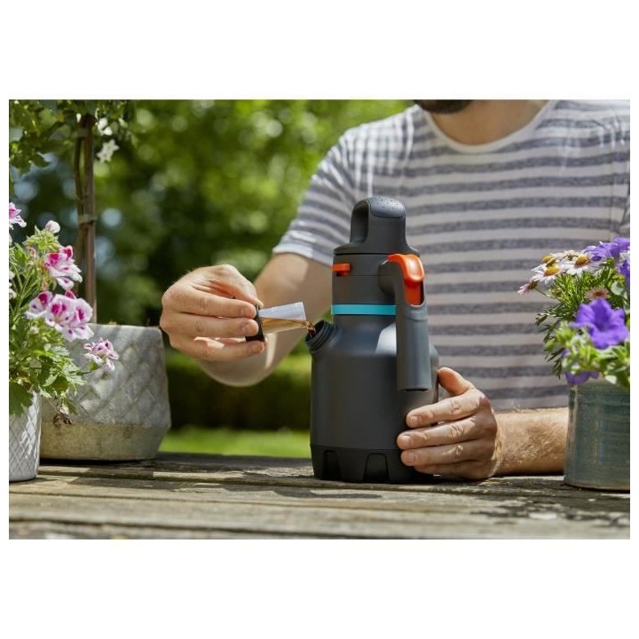 GARDENA Pulvérisateur a pression préalable – Capacité 1.25L – U