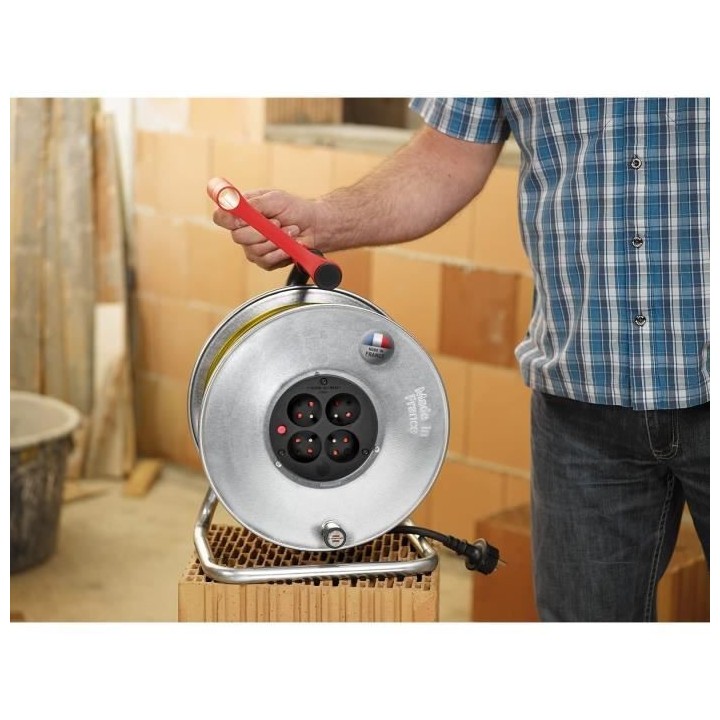 BRENNENSTUHL Enrouleur silver Brico-250 25m H05VV-F 3G1.5