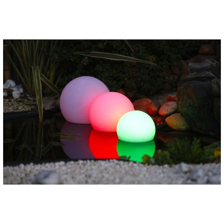 Eclairage extérieur solaire décoratif SolarFloat 20 - Boule Ø20 cm