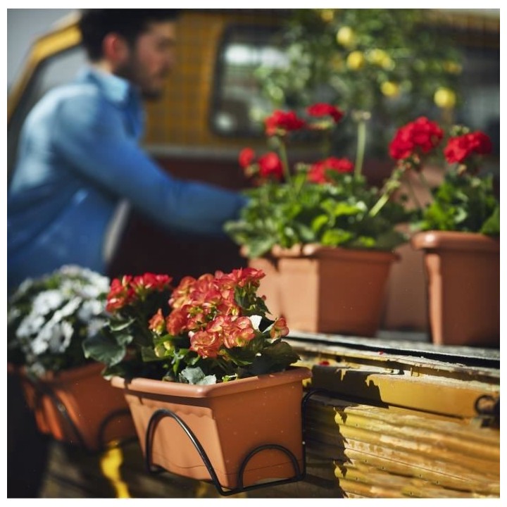 PLASTIKEN Jardiniere rectangulaire Ø 80 X 20 cm avec plateau - Terrac