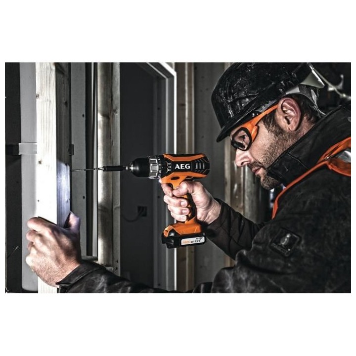 Perceuse a percussion AEG 12V tradesman Gen III BSB12G3LI-202C - 2 bat