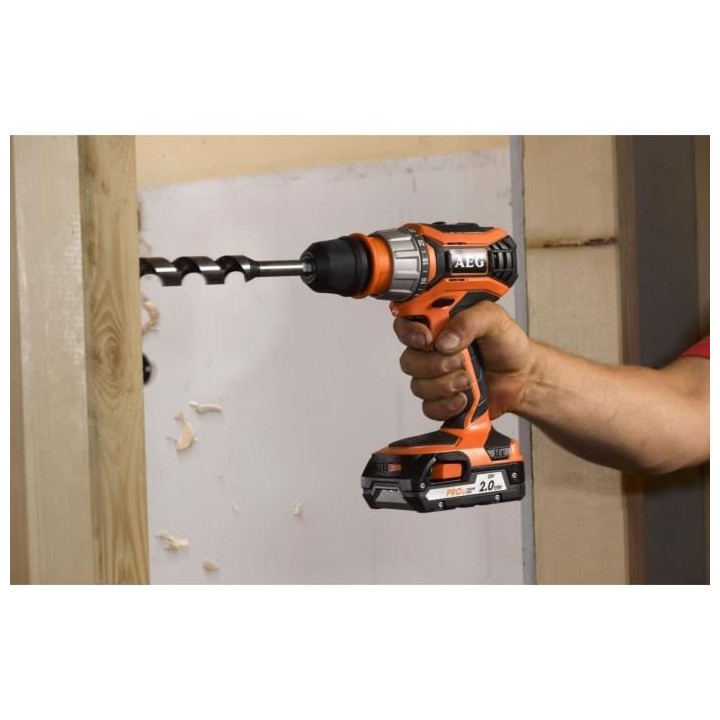 Perceuse visseuse compacte AEG 18V Li-ion - 2 batteries 2.0Ah - 1 char