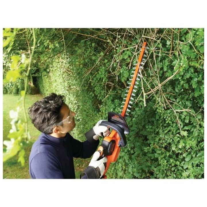 BLACK+DECKER Taille-Haie Sans Fil Lithium 18V Powercommand 2 Ah 50 cm