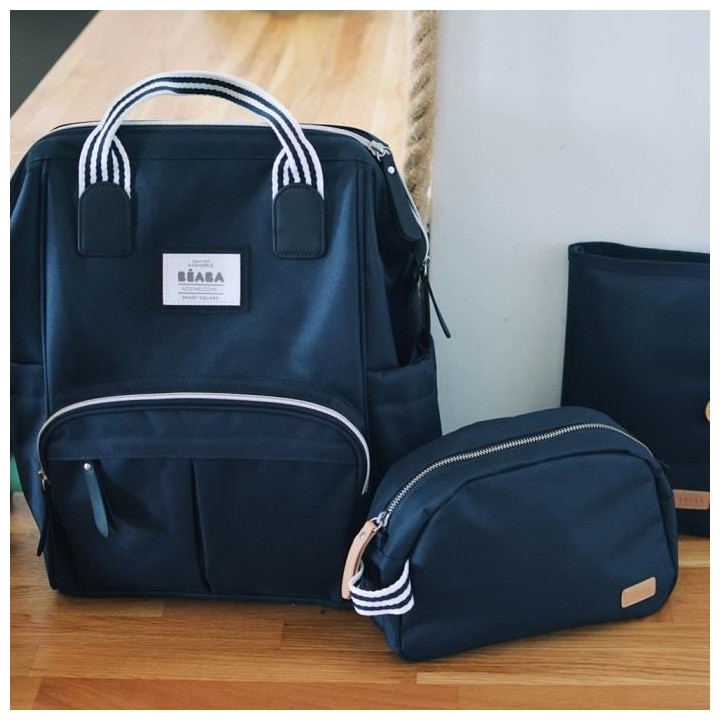 BEABA, Trousse de toilette bébé bleu marine