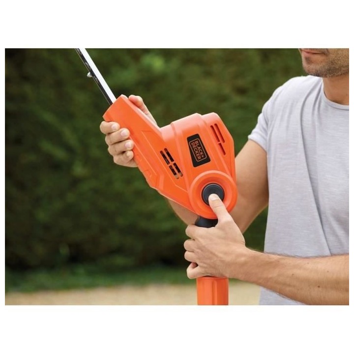 Taille-haies électrique longue portée BLACK+DECKER - 550W - 51 cm